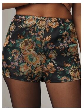 By Anthropologie Brocade Tap Shorts size M